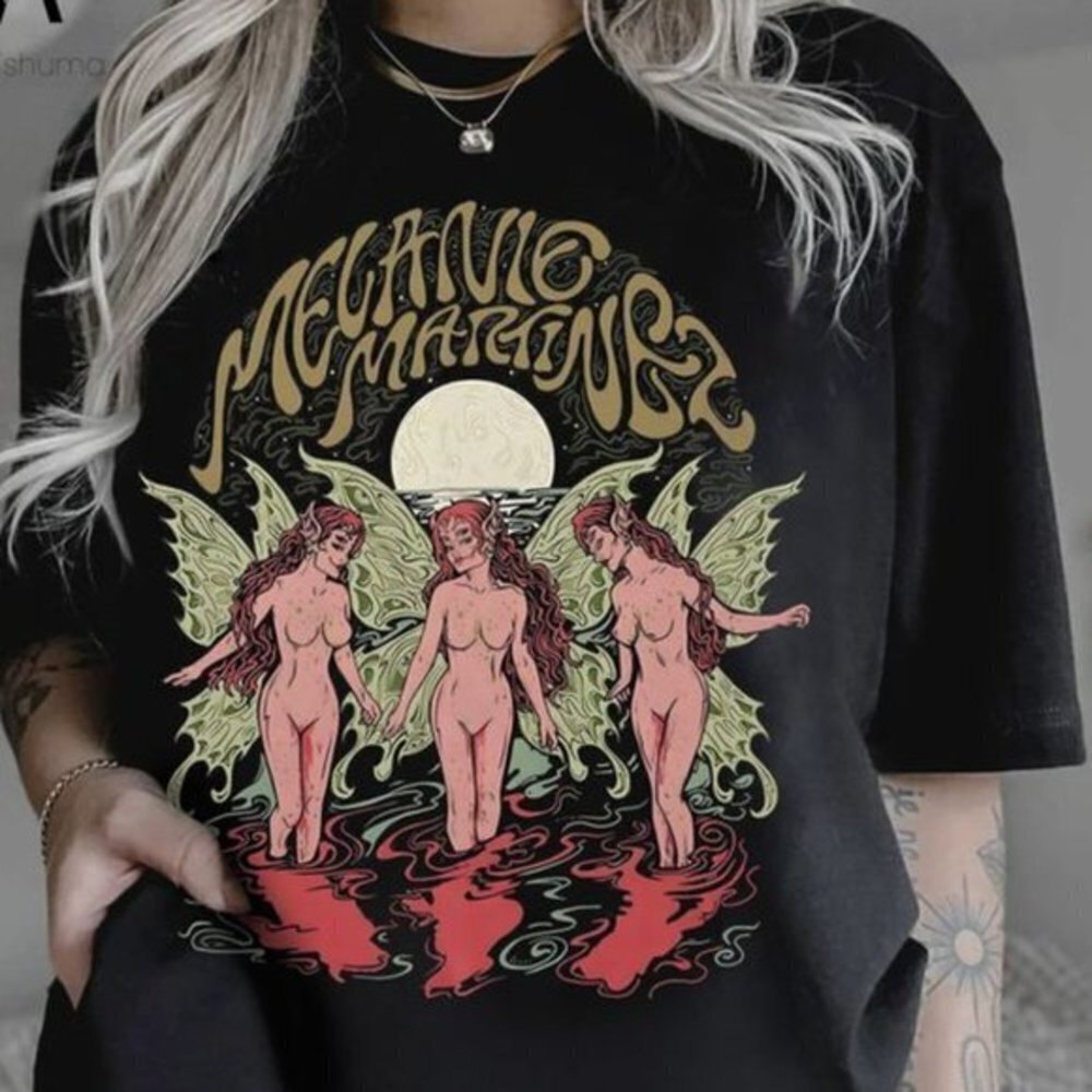Melanie Martinez Portals Moon Tshirt Singer Fan Gift Tees